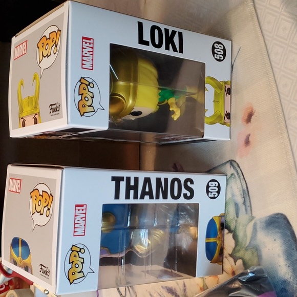 Marvel funko 5 piece collector Corp box - Picture 10 of 12